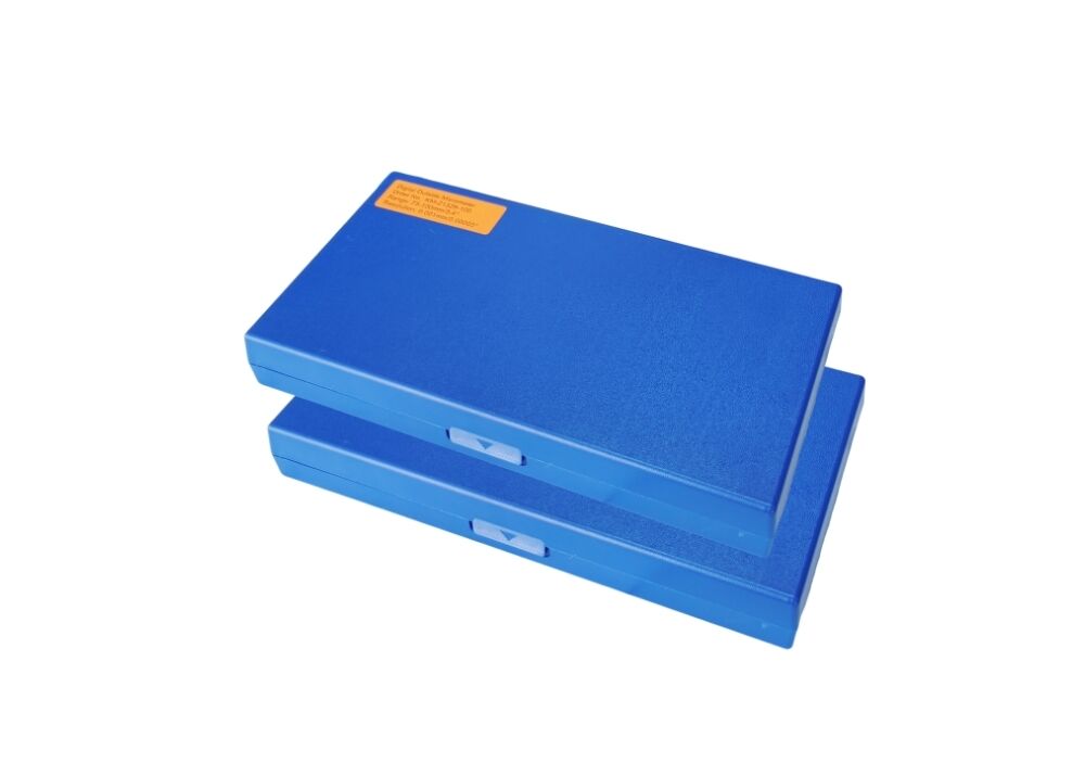 75-100mm/3-4" Digital Outside Micrometer with LCD Display and Carbide Tips